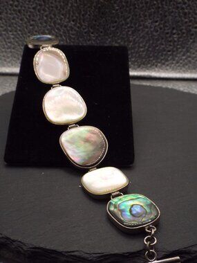 IRIDESCENT MOTHER OF PEARL & ABALONE SHELL PANELS IN STERLING BRACELET 51